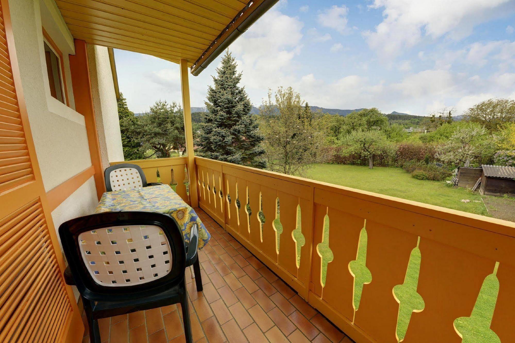 Fruehstueckspension Haus Golker Seeboden Εξωτερικό φωτογραφία